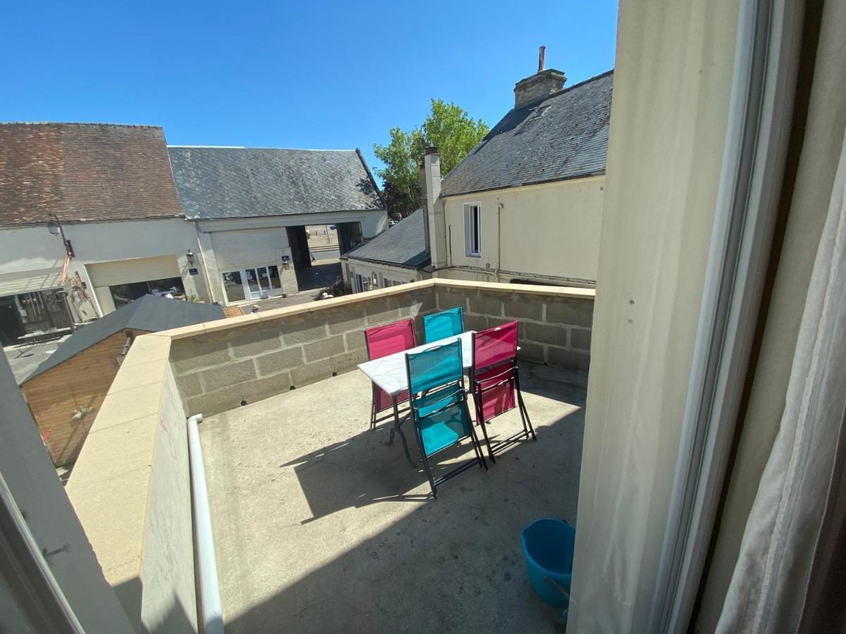 Maison De Ville Au Coeur De Saint Pierre En Auge Esterno foto